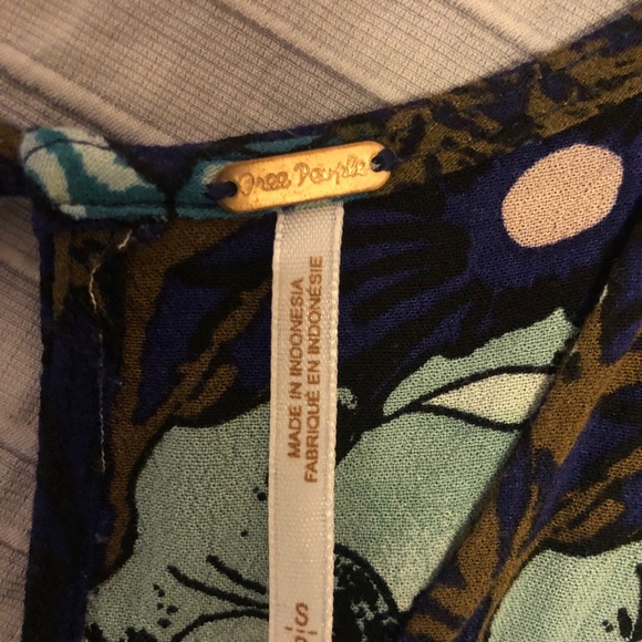 Free people blue floral dress - Picture 3 of 3